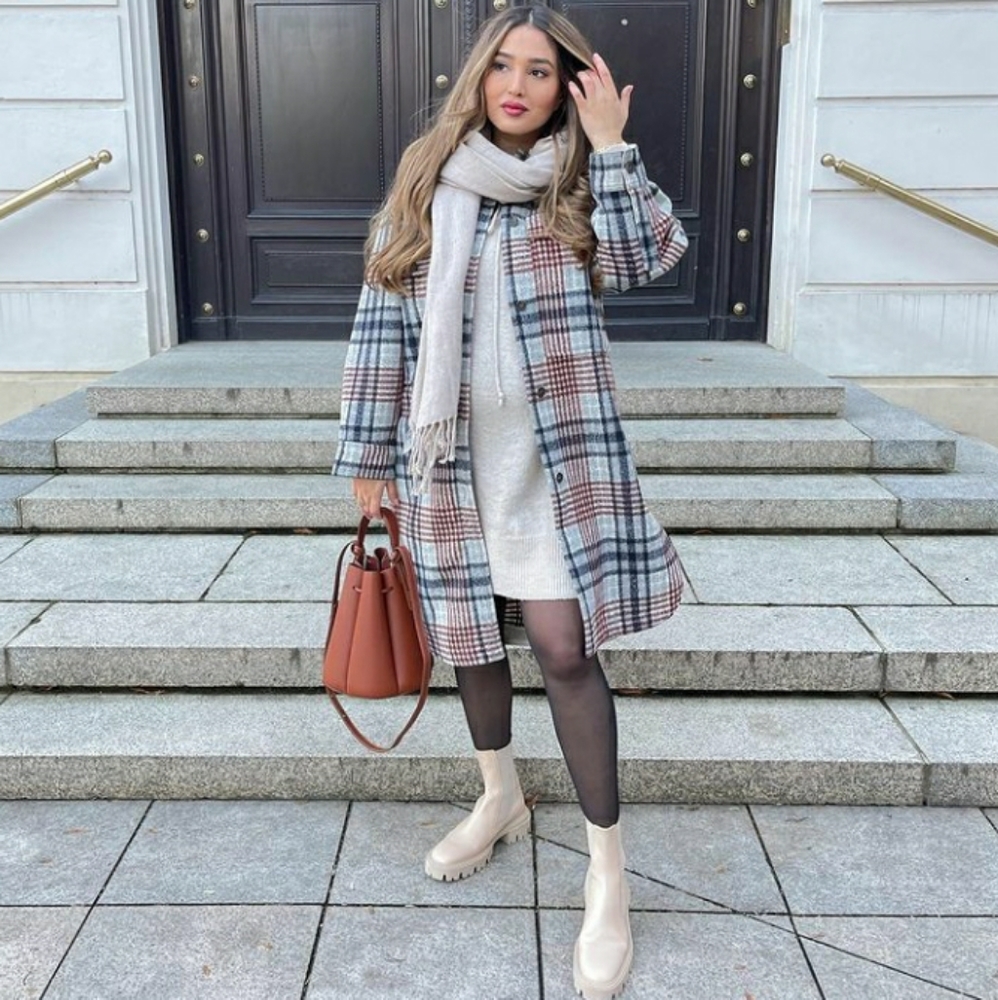 Zara Plaid Shacket bloggers favorite - Picture 1 of 8